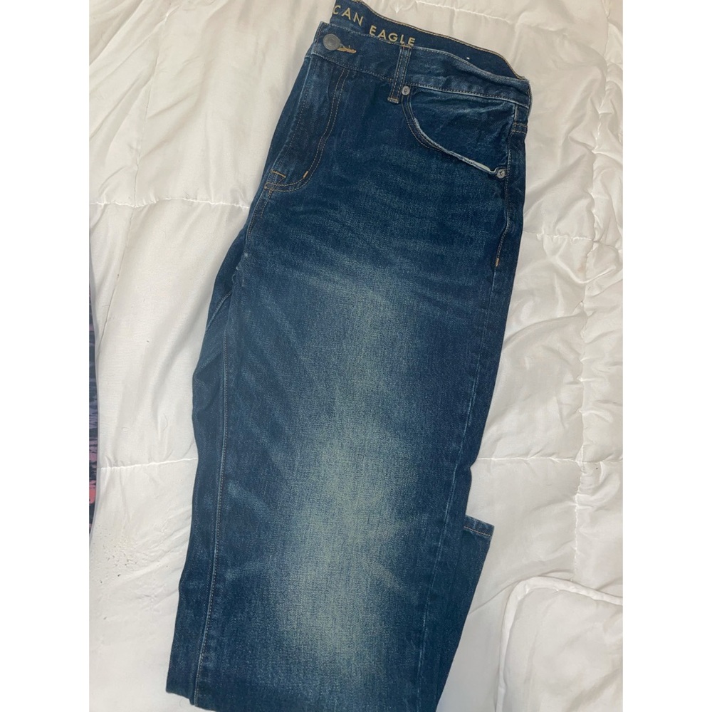 American Eagles Straight Leg Jeans
